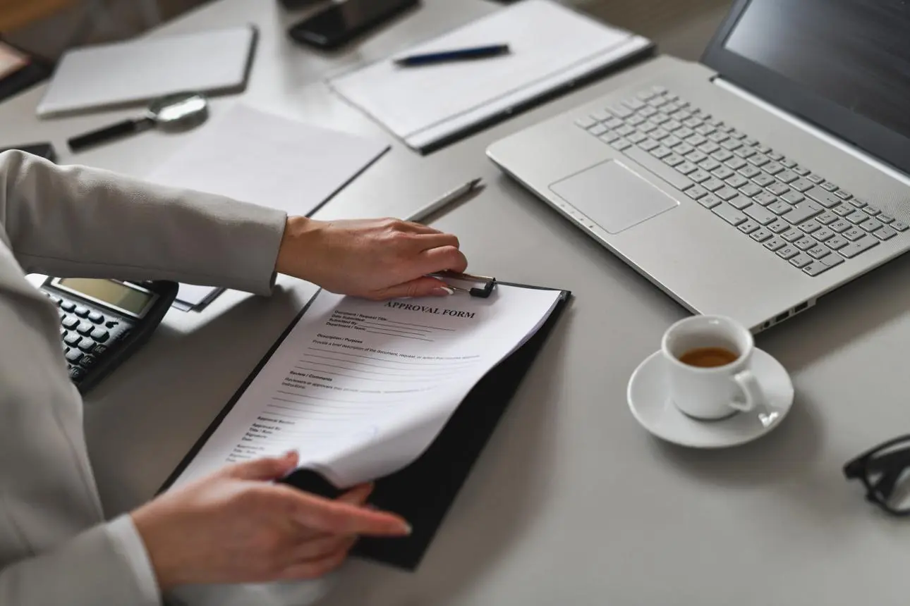 Bulk Document Scanning: How Businesses Digitise Paper Archives Efficiently 3 document audit process Chaffinch